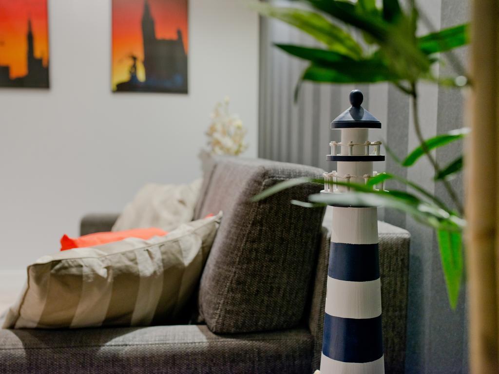 Strand Apartments กดัญสก์ ห้อง รูปภาพ